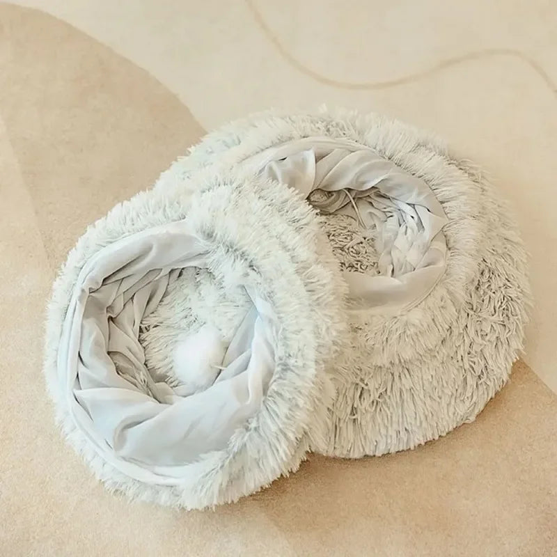 „SnuggleTunnel“ – Rundes Katzenbett mit integriertem Spieltunnel & waschbarem Kissen