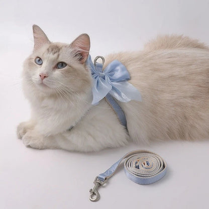 Katzengeschirr mit Leine für Katzenerziehung – Sicher, Bequem & Stilvoll mit Schleife