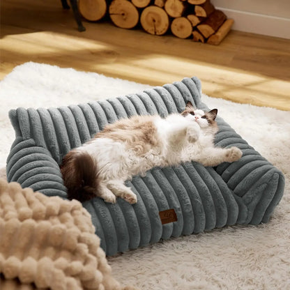 🐾  SnuggleNest™ – Premium Haustiersofa/-bett mit 3-seitiger Rückenlehne | Weiches Plüschbett für Hunde & Katzen
