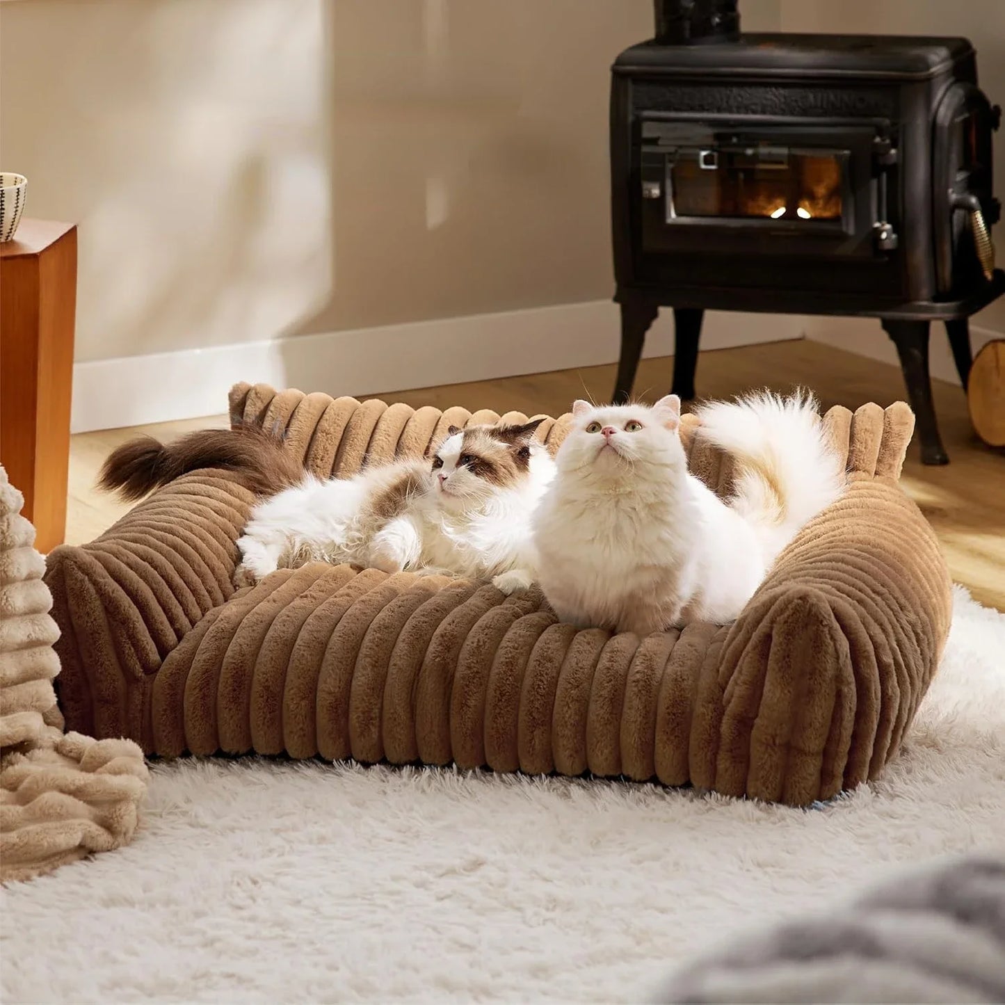 🐾  SnuggleNest™ – Premium Haustiersofa/-bett mit 3-seitiger Rückenlehne | Weiches Plüschbett für Hunde & Katzen